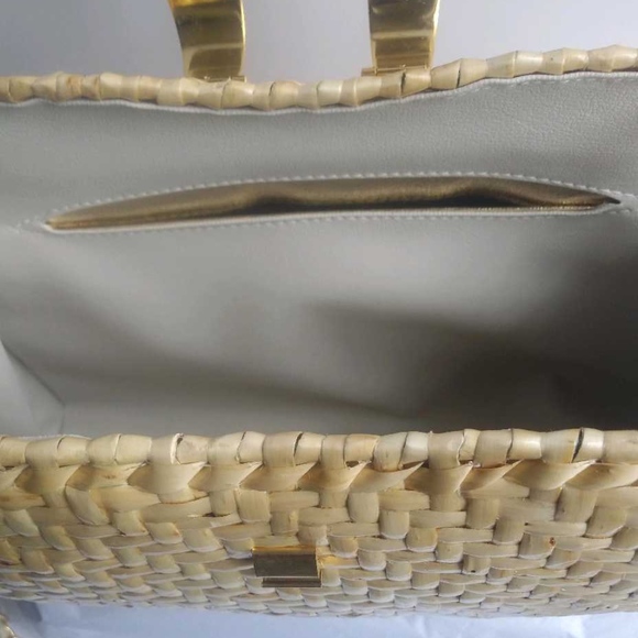 Woven Purse - Picture 2 of 2